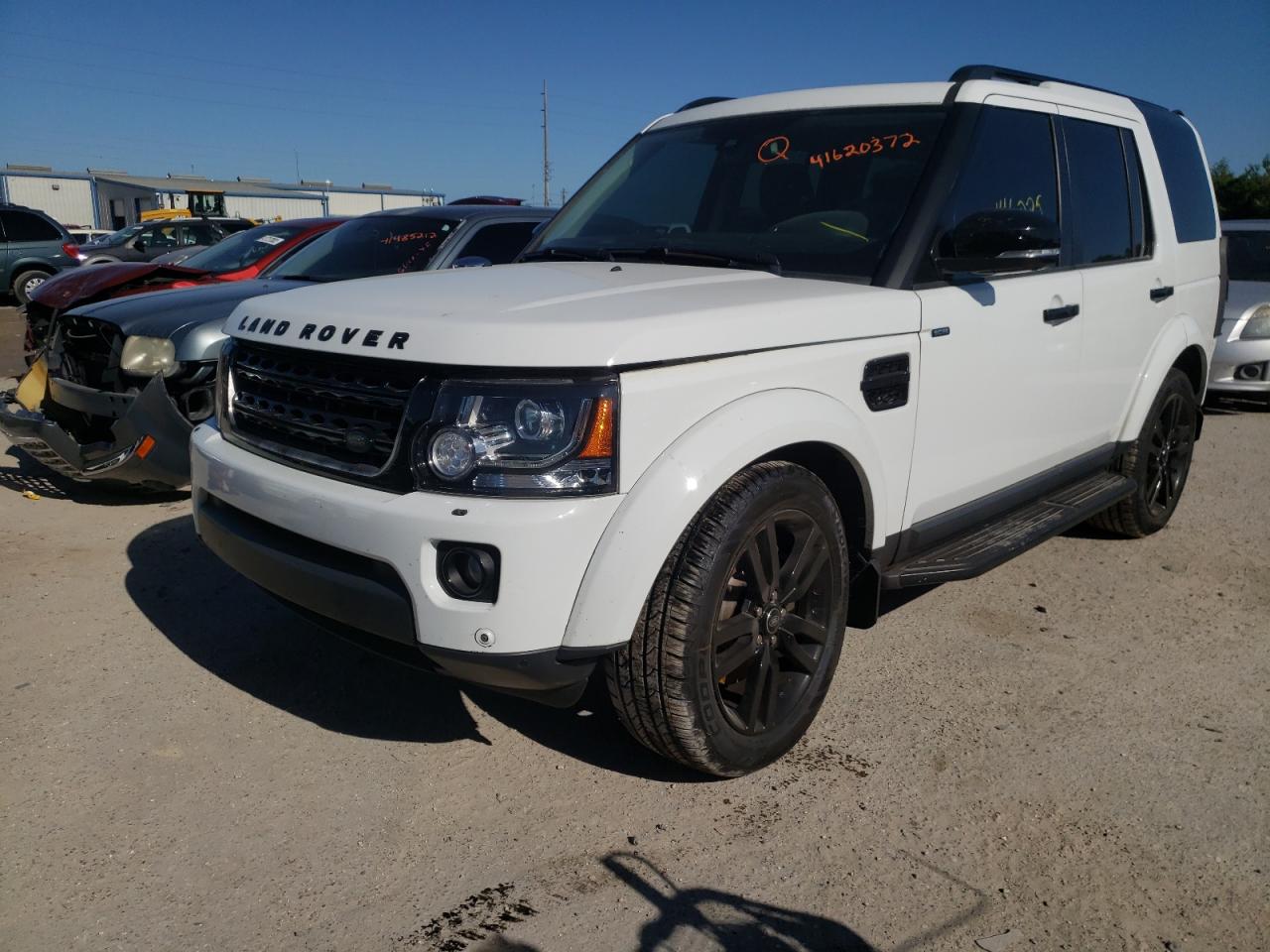 Photo 2 from auction – 2016 LAND ROVER LR4 HSE with VIN SALAG2V66GA835333