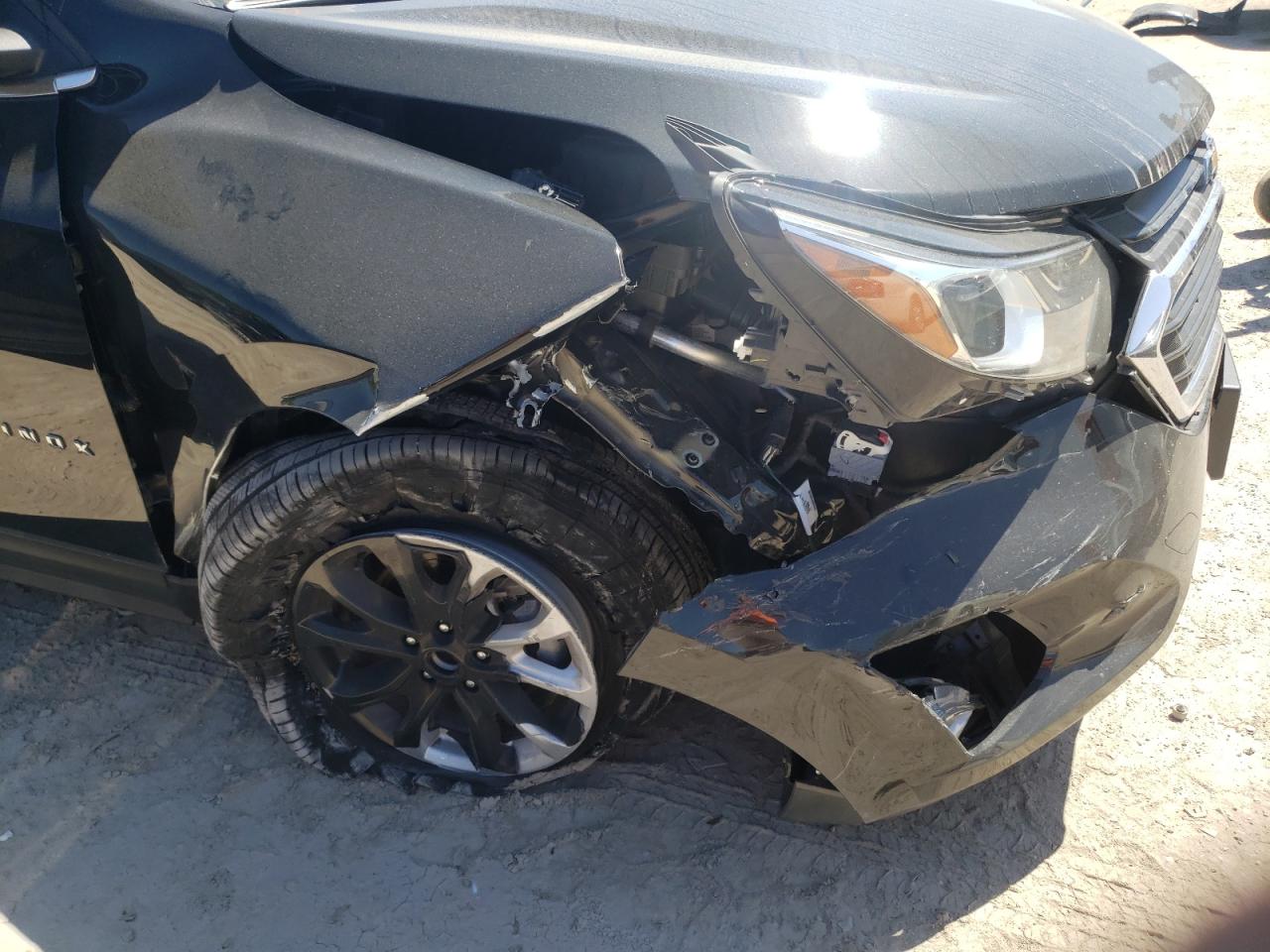 Photo 9 from auction – 2019 CHEVROLET EQUINOX LT with VIN 3GNAXKEV4KL306678