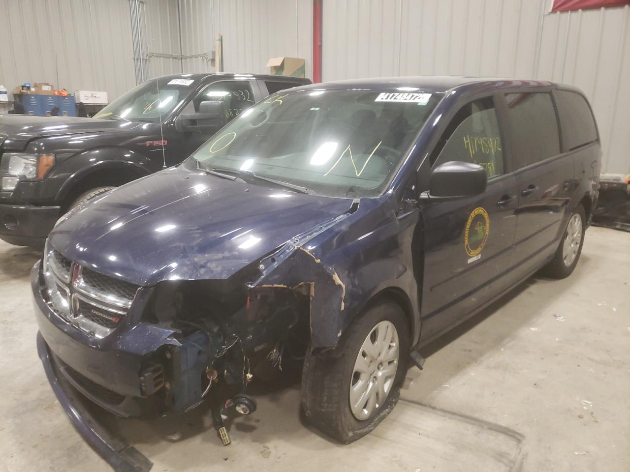 Photo 2 from auction – 2017 DODGE GRAND CARA with VIN 2C4RDGBG4HR661580