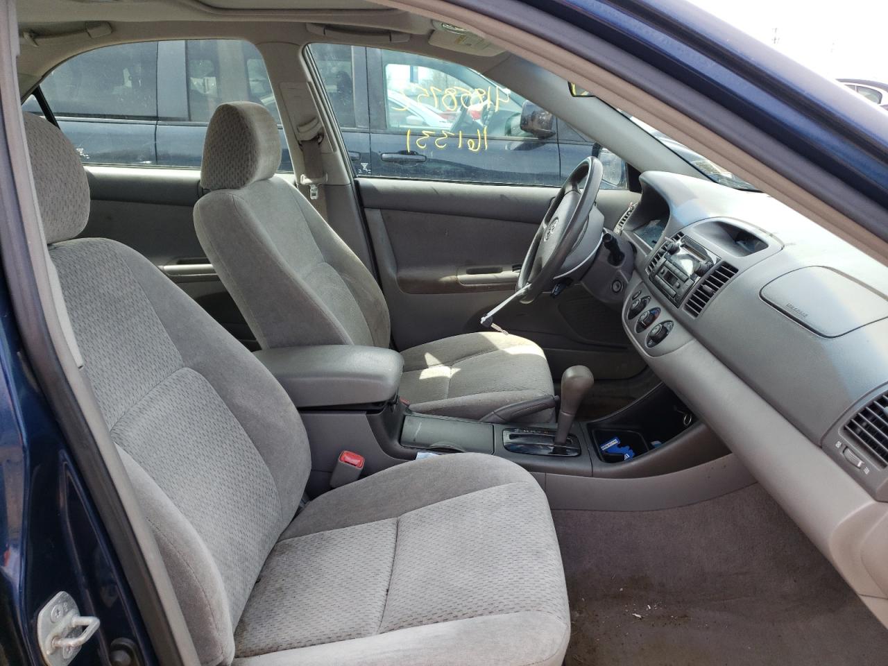 Photo 5 from auction – 2004 TOYOTA CAMRY LE with VIN 4T1BE32K84U361304