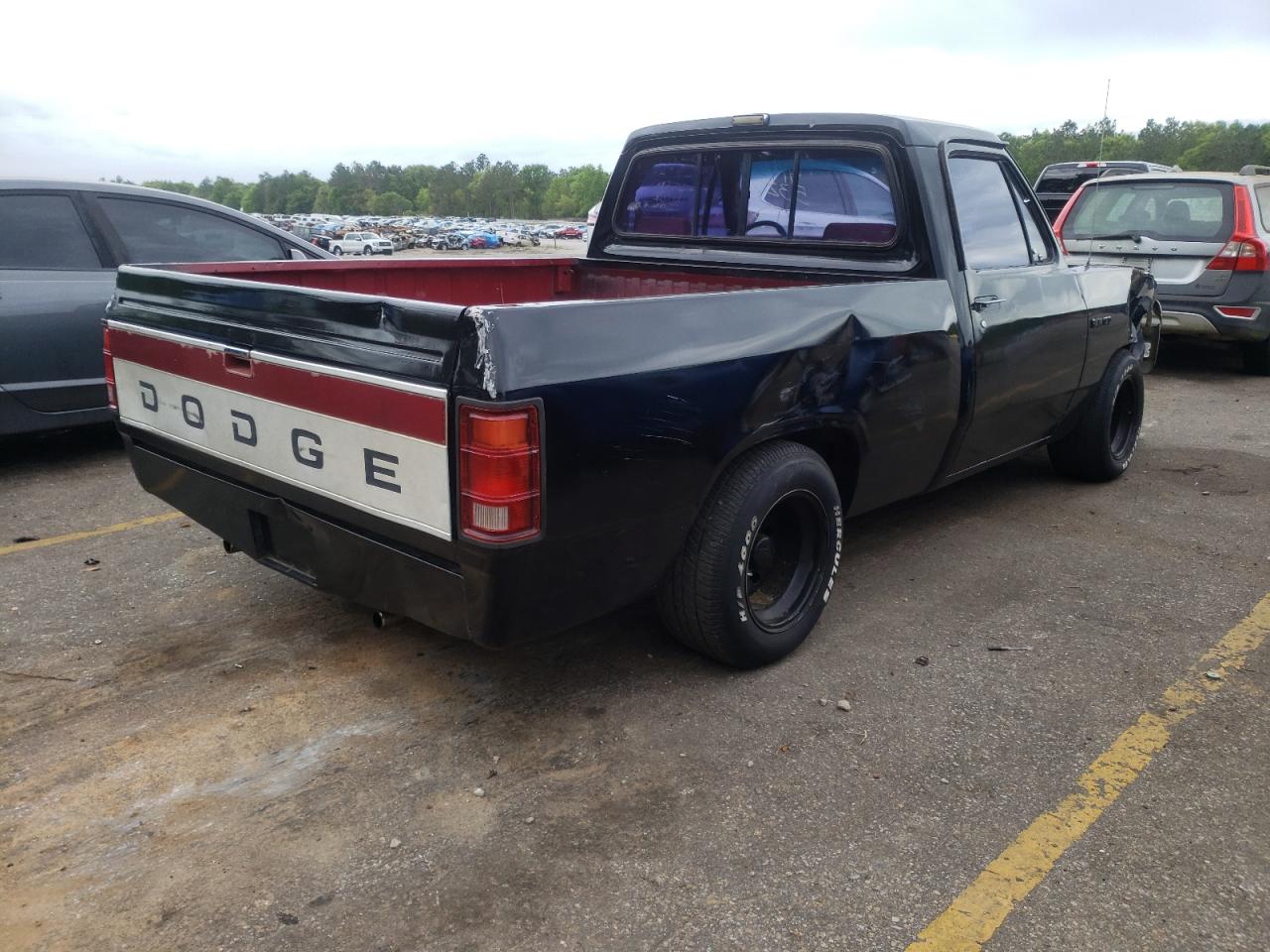 Photo 4 from auction – 1992 DODGE D-SERIES D with VIN 1B7GE16Y8NS564767
