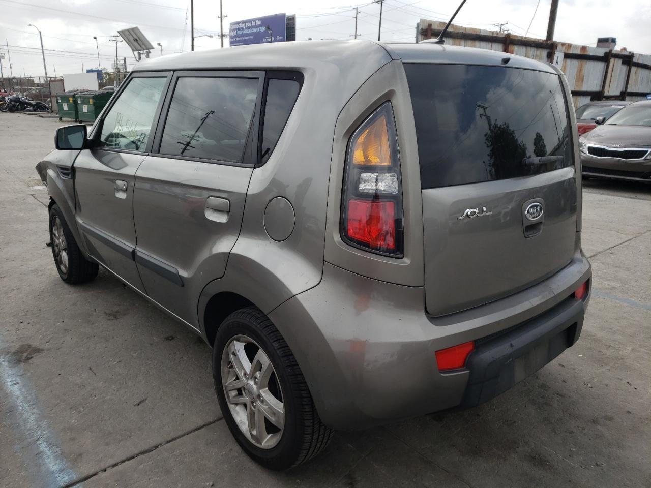 Фото 3 с аукциона – 2010 KIA SOUL + с VIN KNDJT2A29A7124381