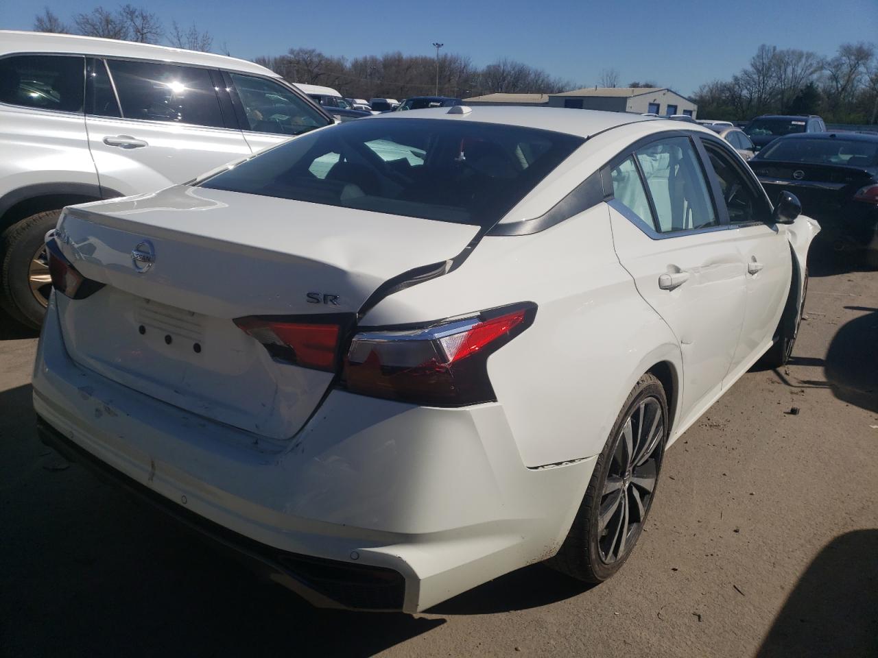 Photo 4 from auction – 2020 NISSAN ALTIMA SR with VIN 1N4BL4CV0LC147877