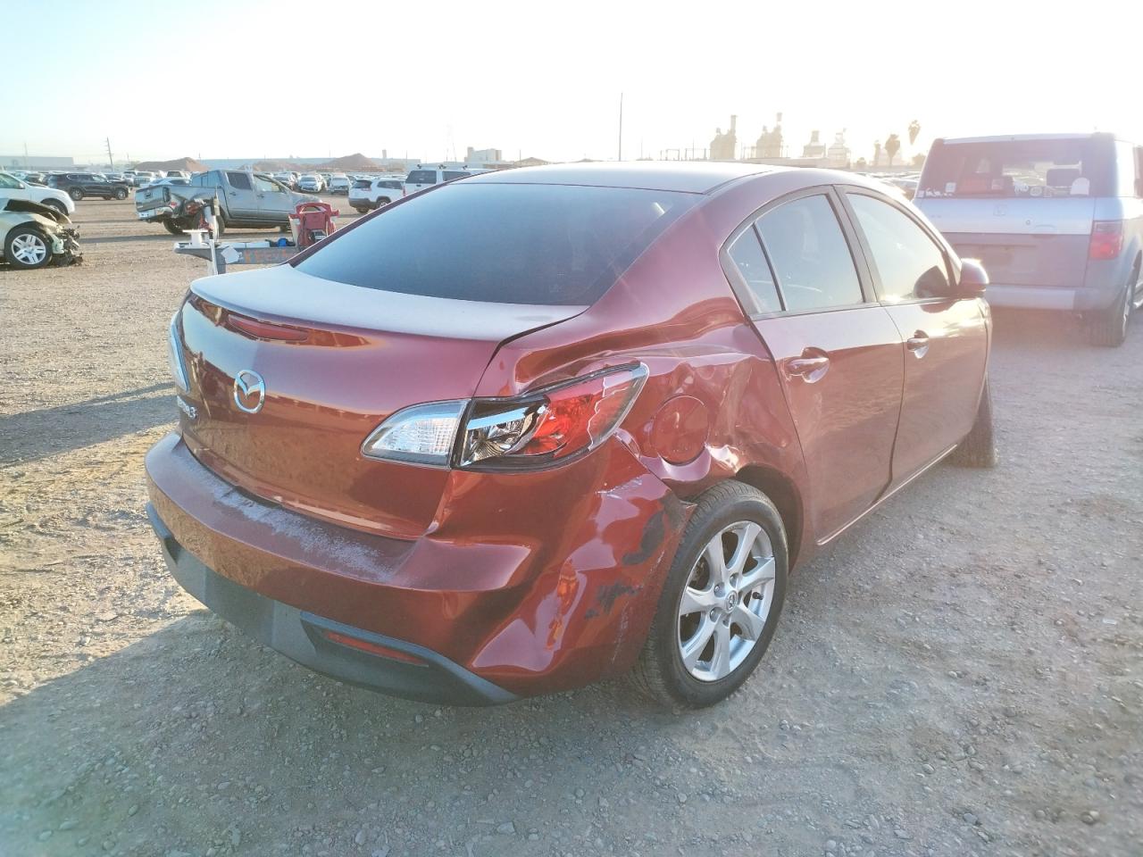 Photo 4 from auction – 2011 MAZDA 3 I with VIN JM1BL1VG8B1383288