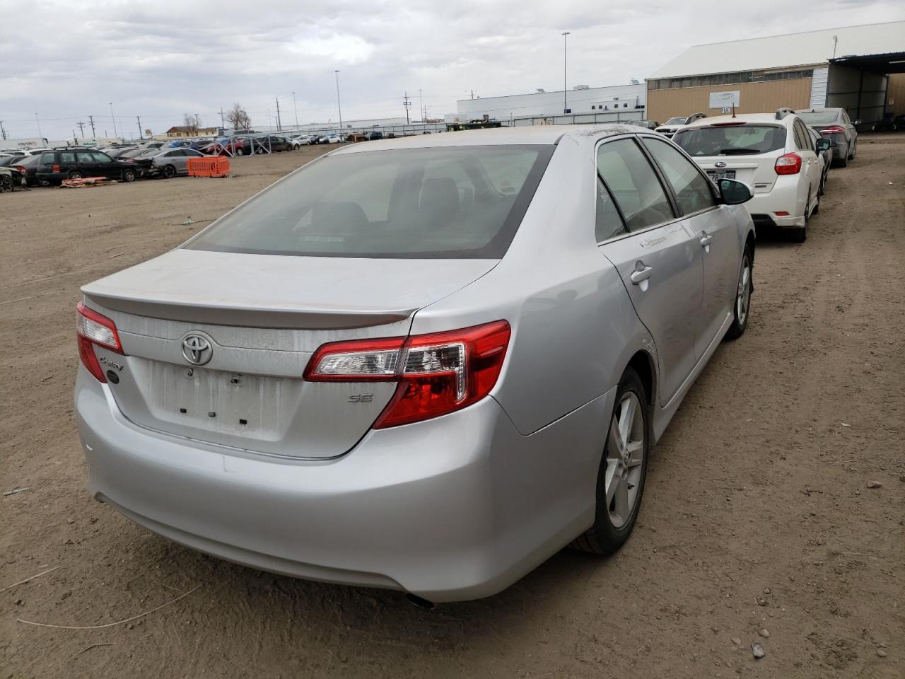 Photo 4 from auction – 2013 TOYOTA CAMRY L with VIN 4T1BF1FK5DU216121