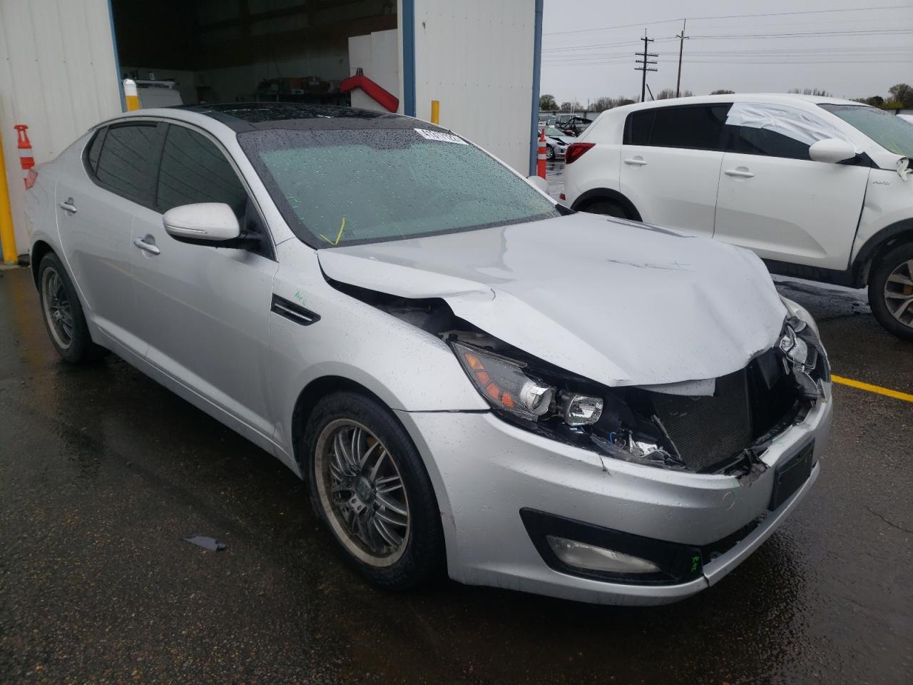 KIA OPTIMA EX 2011 with VIN KNAGN4A78B5100496 - Photo from auction