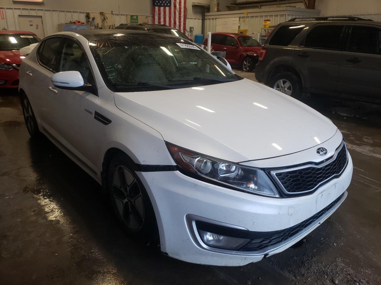 KIA OPTIMA HYB 2013 with VIN KNAGM4AD1D5057812 - Photo from auction