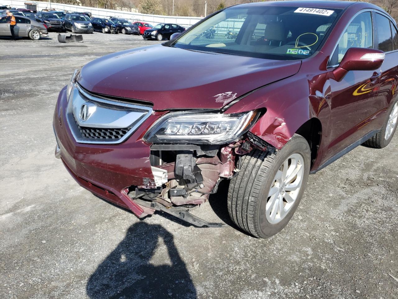 Photo 9 from auction – 2017 ACURA RDX with VIN 5J8TB4H31HL012117