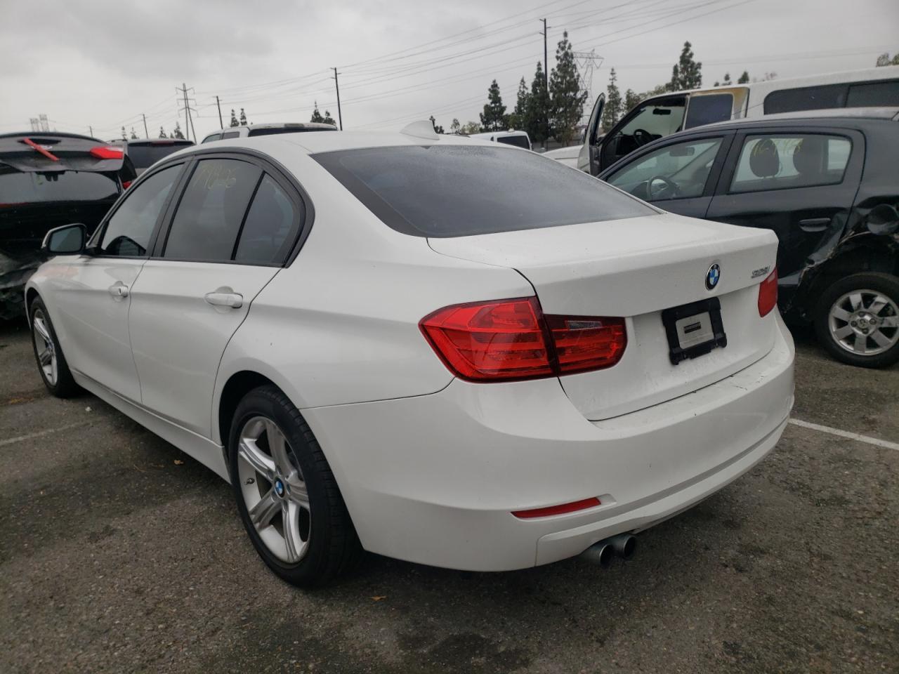 Photo 3 from auction – 2015 BMW 328 I with VIN WBA3A5G51FNS89956