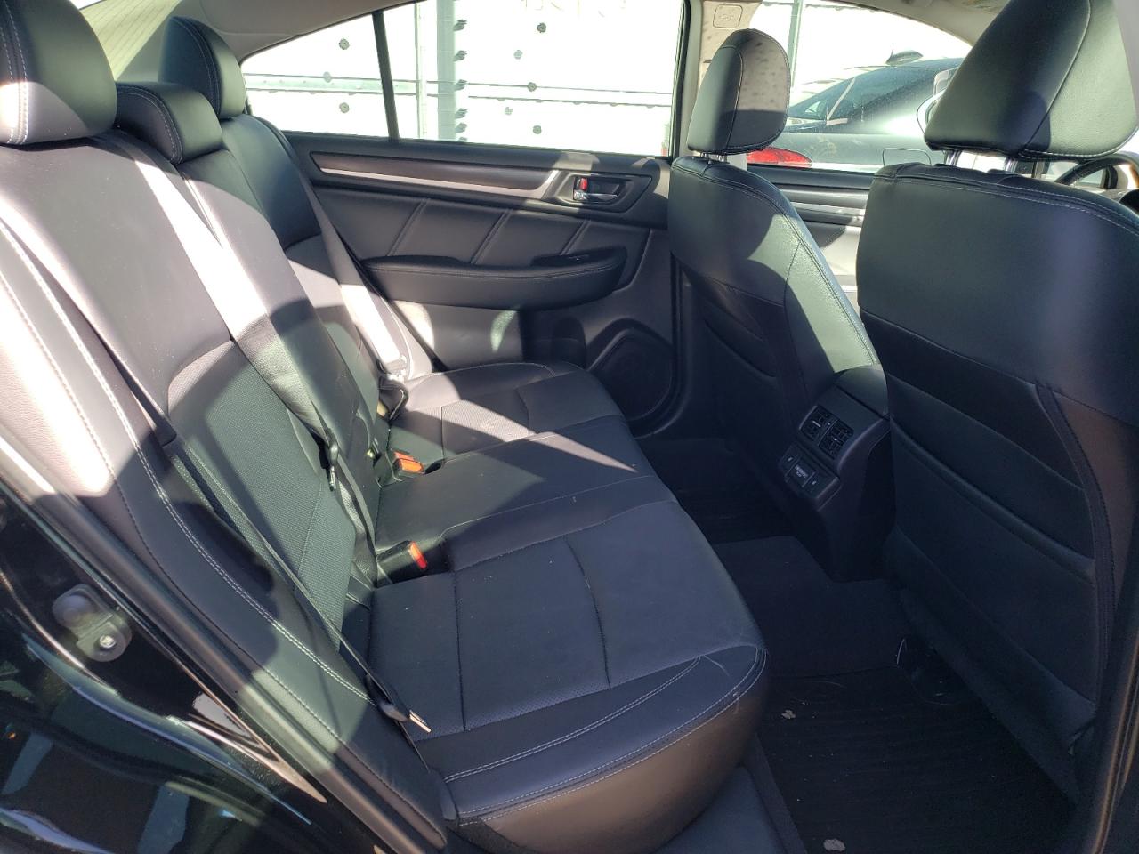 Photo 6 from auction – 2018 SUBARU LEGACY 2.5 with VIN 4S3BNAN64J3008454