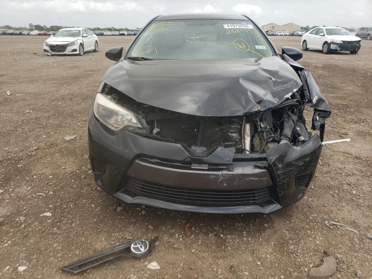 Photo 9 from auction – 2015 TOYOTA COROLLA L with VIN 5YFBURHEXFP258459