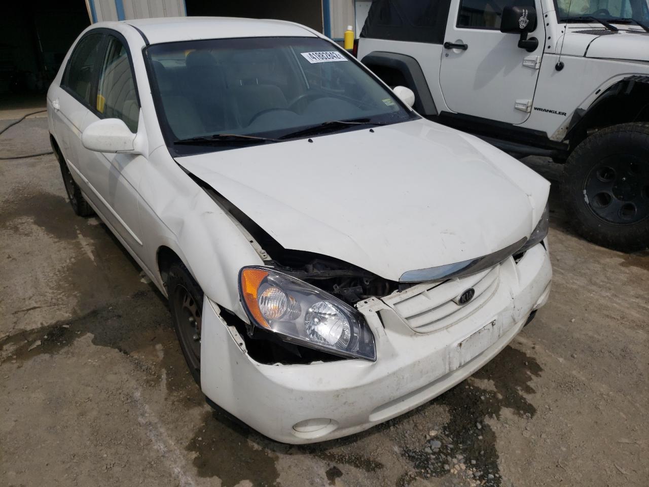 KIA SPECTRA 2005 with VIN KNAFE121955130552 - Photo from auction