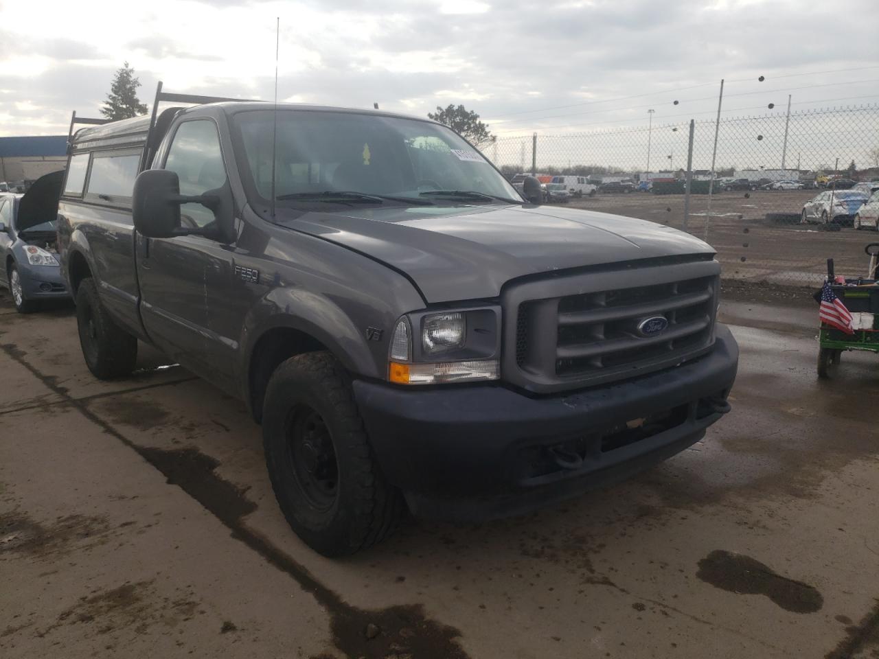 FORD F250 SUPER 2002 مع رقم تعريف المركبة 1FTNF20L82EB17275 - صورة من المزاد