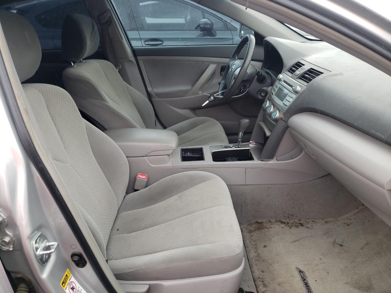 Photo 5 from auction – 2007 TOYOTA CAMRY LE with VIN 4T1BK46K77U550118