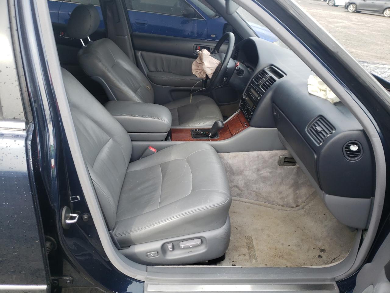 صورة رقم 5 من المزاد - 1996 LEXUS LS 400 مع VIN JT8BH22F6T0053450
