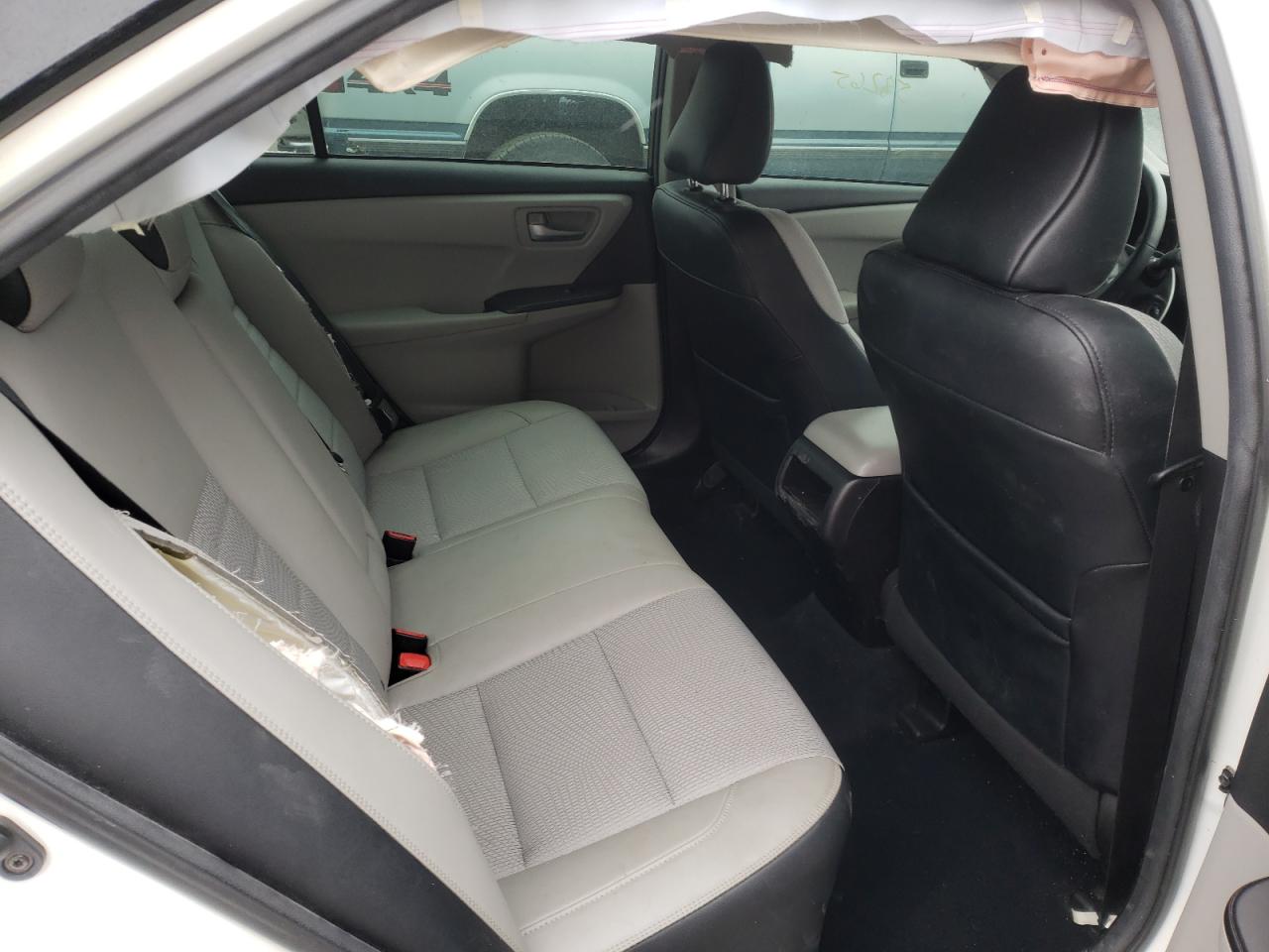 Photo 6 from auction – 2017 TOYOTA CAMRY with VIN 4T1BF1FK7HU377219