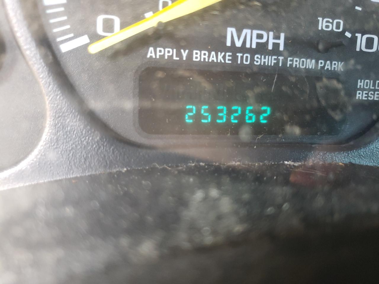 Photo 8 from auction – 2000 CHEVROLET SILVERADO with VIN 1GCEK19V1YE243190