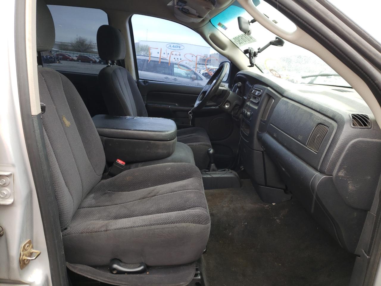 Photo 5 from auction – 2004 DODGE RAM 1500 S with VIN 1D7HU18D14S655854