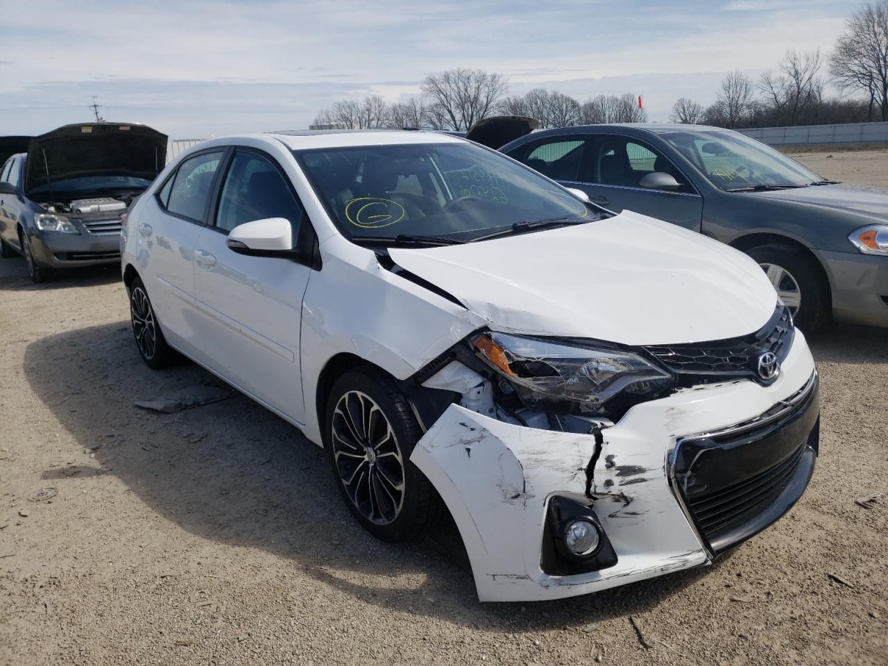 TOYOTA COROLLA L 2015 with VIN 2T1BURHEXFC457320 - Photo from auction