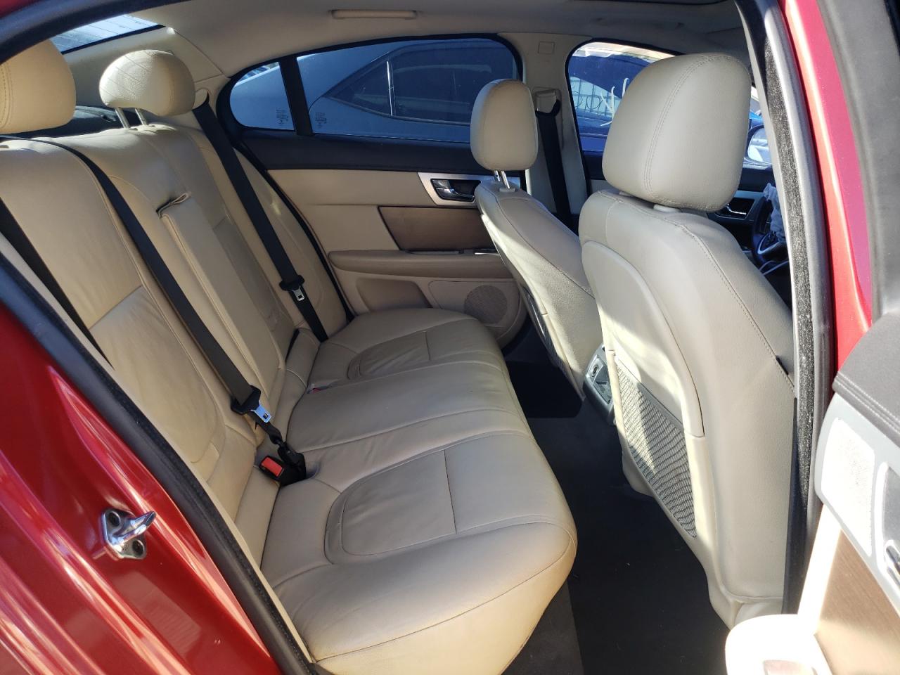 Photo 6 from auction – 2013 JAGUAR XF with VIN SAJWA0ES2DPS79807