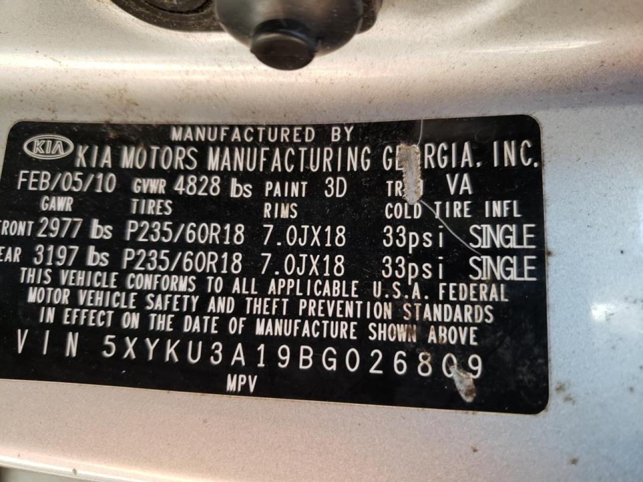 Photo 10 from auction – 2011 KIA SORENTO EX with VIN 5XYKU3A19BG026809