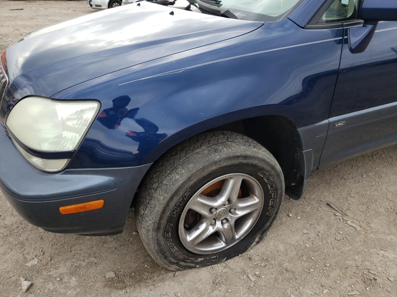 Photo 9 from auction – 2002 LEXUS RX 300 with VIN JTJHF10UX20256382