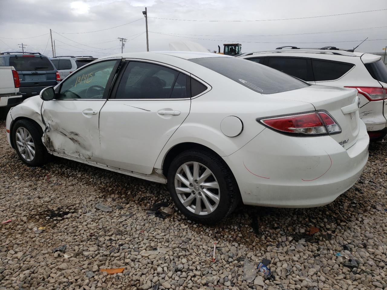 Photo 3 from auction – 2011 MAZDA 6 I with VIN 1YVHZ8CH6B5M28762