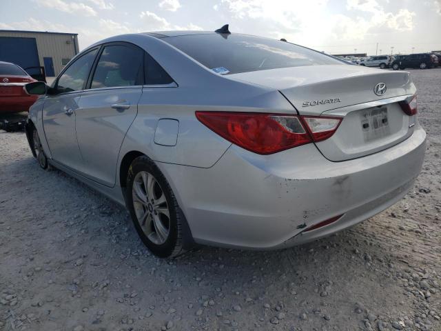 Photo 3 from auction – 2013 HYUNDAI SONATA SE with VIN 5NPEC4AC3DH624638