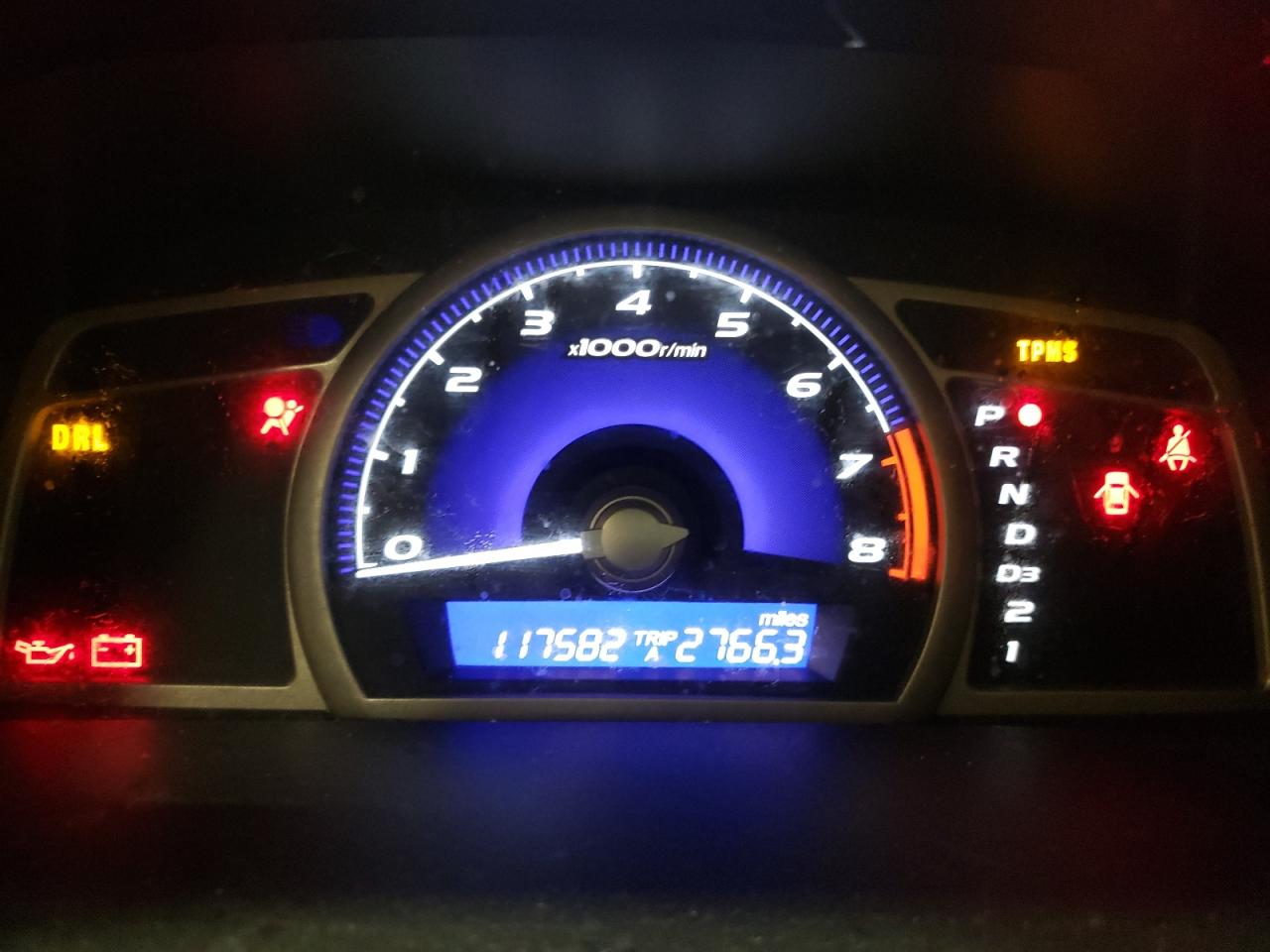 Photo 8 from auction – 2011 HONDA CIVIC LX with VIN 19XFA1F55BE040178