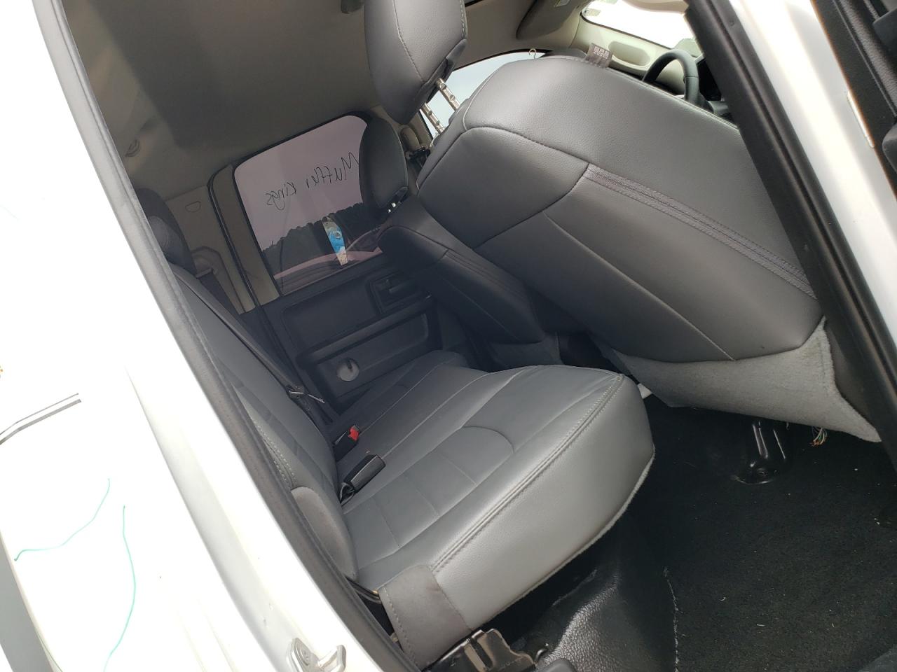 Photo 6 from auction – 2019 RAM 1500 CLASS with VIN 1C6RR6FG8KS699851