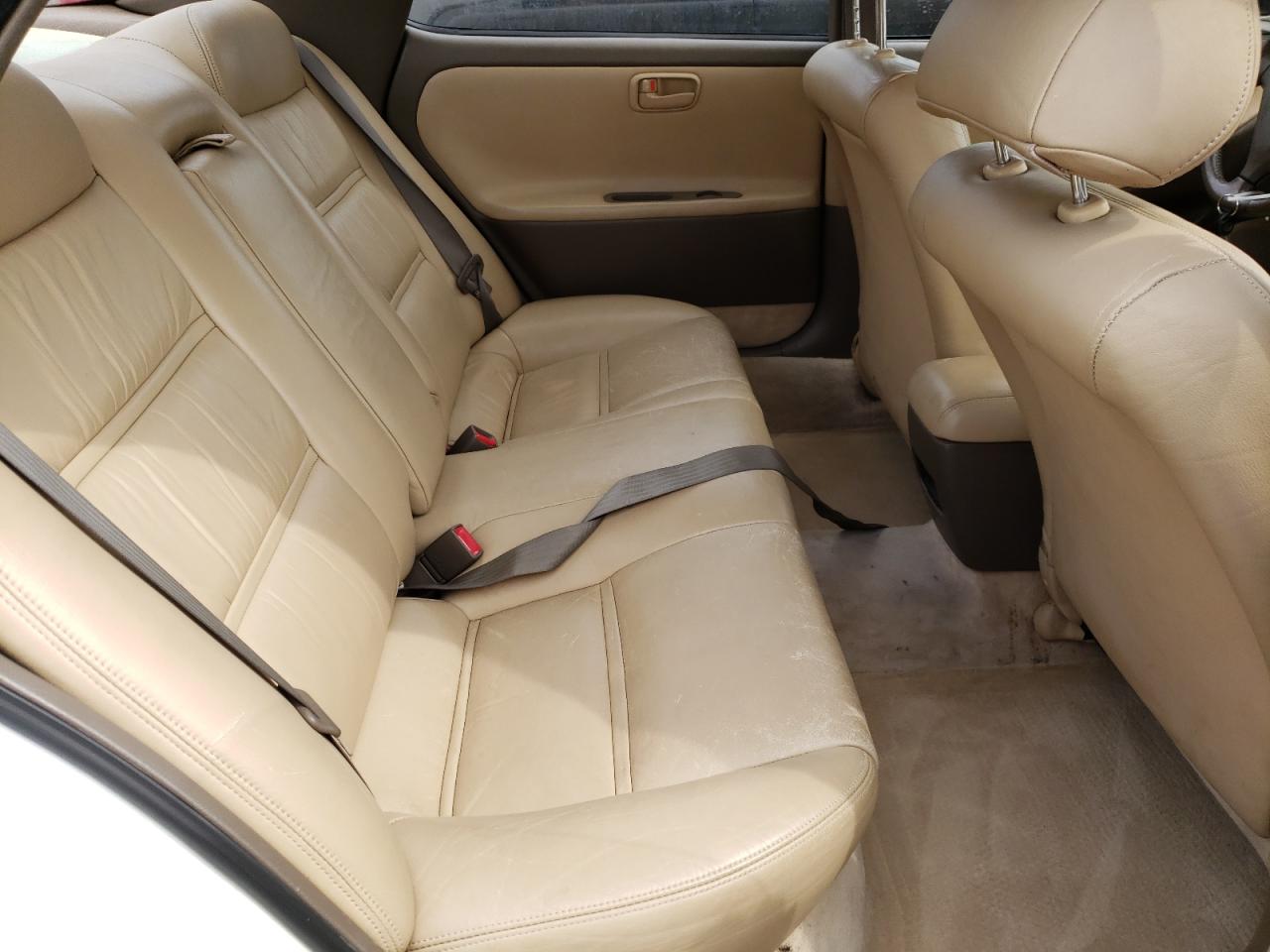 Photo 6 from auction – 1993 LEXUS ES 300 with VIN JT8VK13T1P0138862