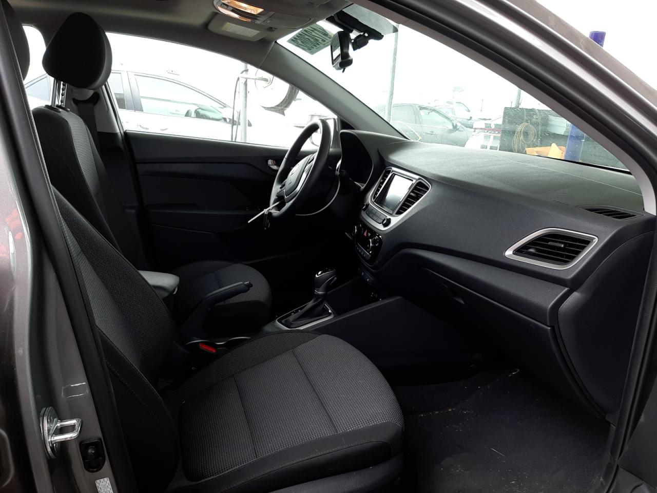 Photo 5 from auction – 2022 HYUNDAI ACCENT LIM with VIN 3KPC34A68NE157482