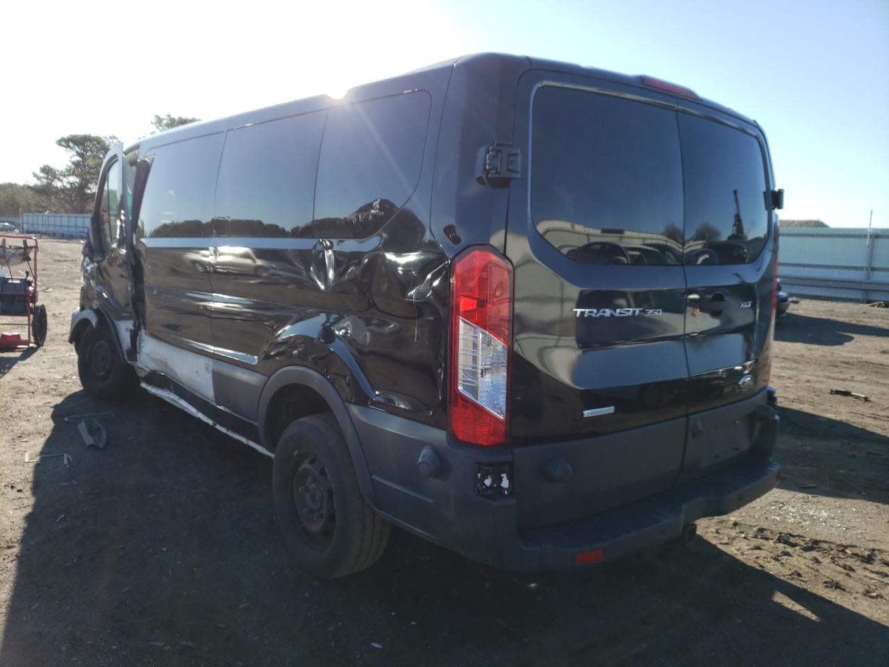Photo 3 from auction – 2015 FORD TRANSIT T- with VIN 1FBZX2YG2FKA79768