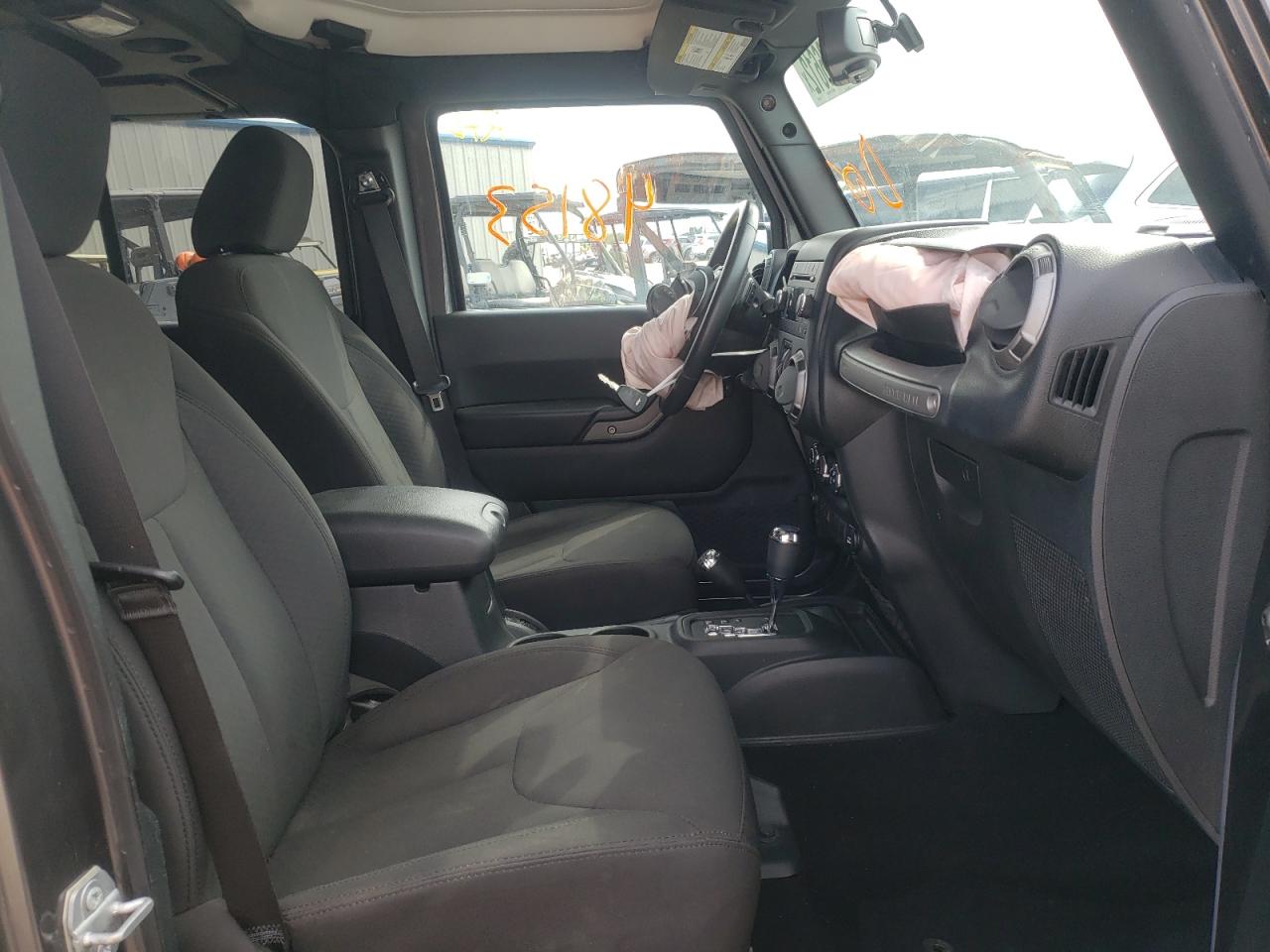 Photo 5 from auction – 2017 JEEP WRANGLER U with VIN 1C4BJWDG6HL562723