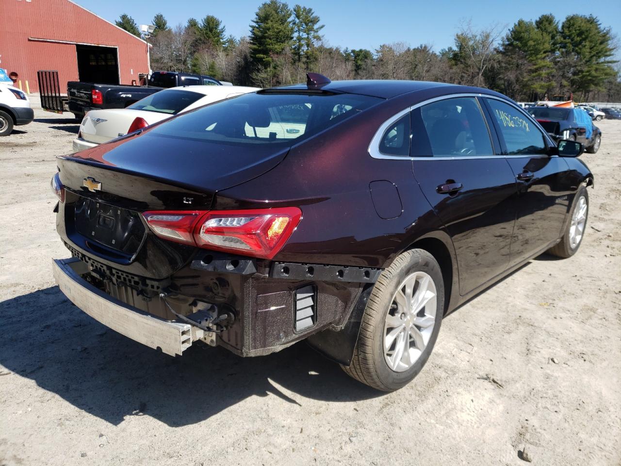 Photo 4 from auction – 2020 CHEVROLET MALIBU LT with VIN 1G1ZD5ST6LF036737