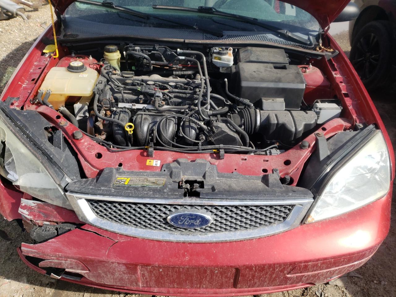 Photo 7 from auction – 2005 FORD FOCUS ZX4 with VIN 1FAFP34N15W246501