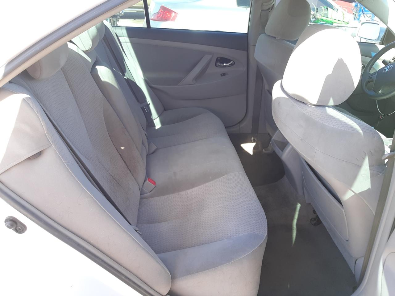 Photo 6 from auction – 2011 TOYOTA CAMRY BASE with VIN 4T1BF3EK4BU640688