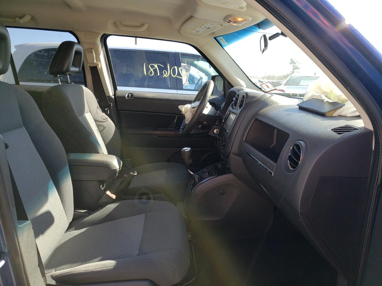 Photo 5 from auction – 2009 JEEP PATRIOT SP with VIN 1J4FF28B99D113276