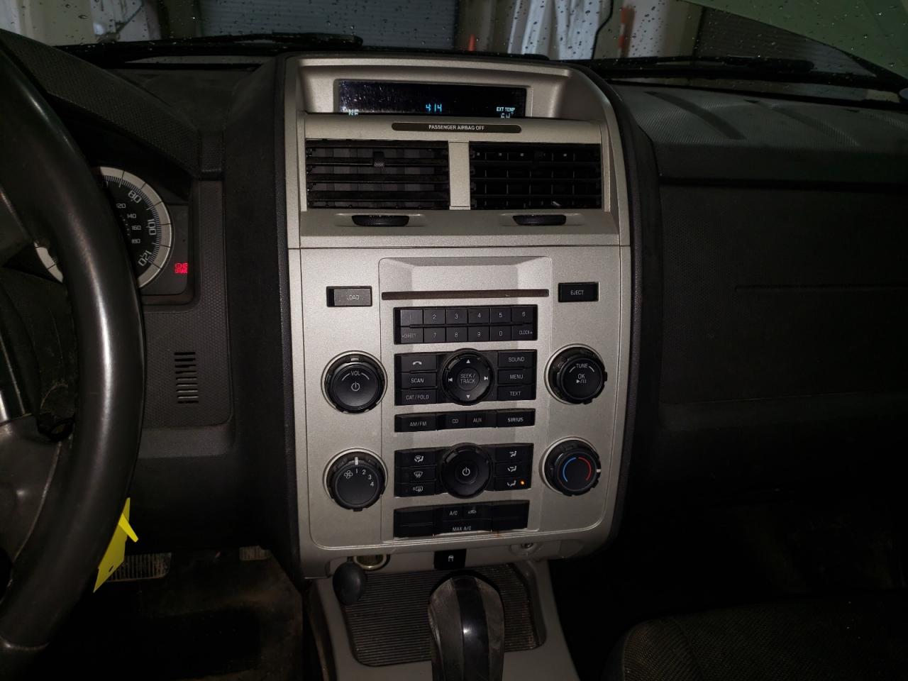 Photo 9 from auction – 2009 FORD ESCAPE XLT with VIN 1FMCU93GX9KB20092