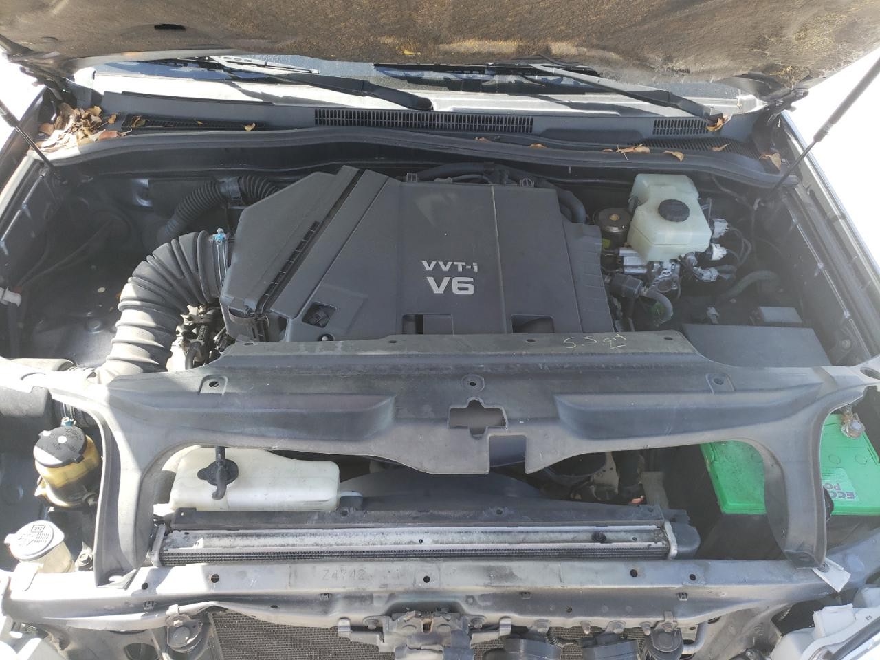 Photo 7 from auction – 2003 TOYOTA 4RUNNER SR with VIN JTEZU14R230011382