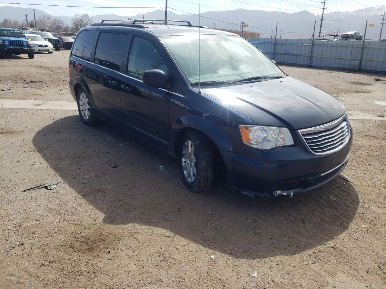 CHRYSLER TOWN & COU 2016 with VIN 2C4RC1AG4GR238398 - Photo from auction