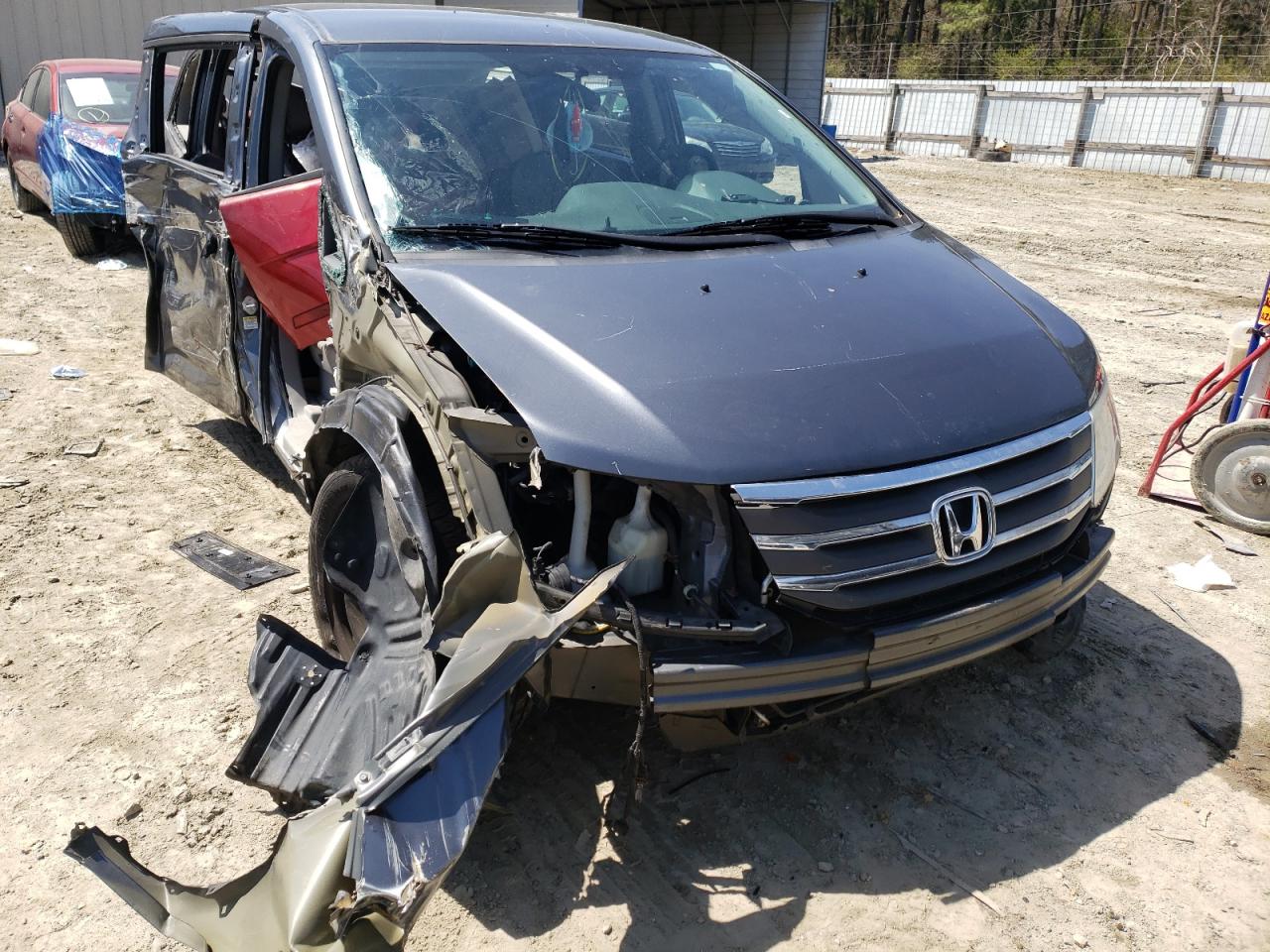 HONDA ODYSSEY LX 2011 with VIN 5FNRL5H27BB006903 - Photo from auction