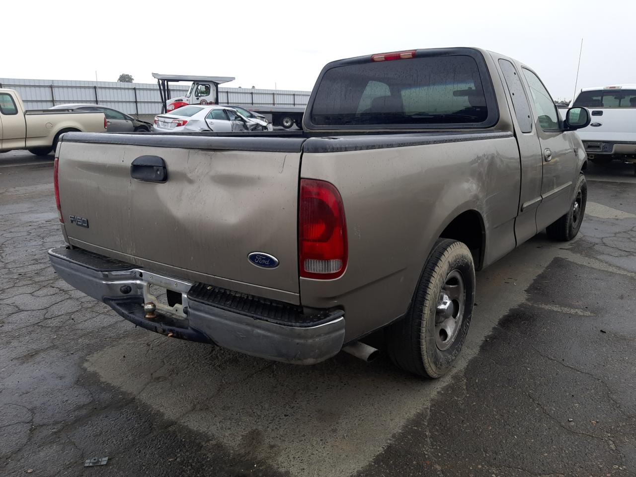 صورة رقم 4 من المزاد - 2002 FORD F150 مع VIN 1FTRX17W22NB61894