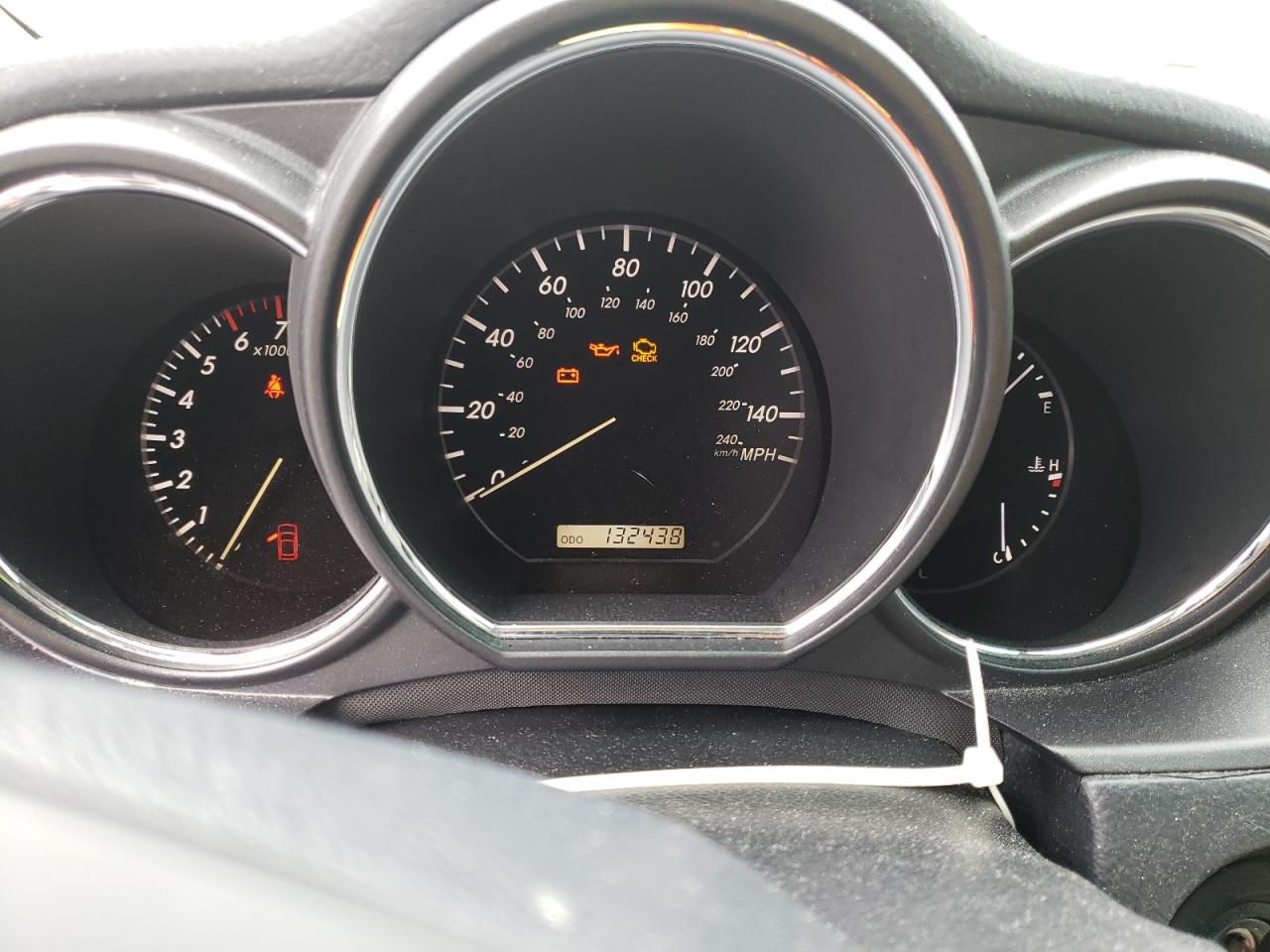 Photo 8 from auction – 2005 LEXUS RX 330 with VIN JTJGA31UX50058460