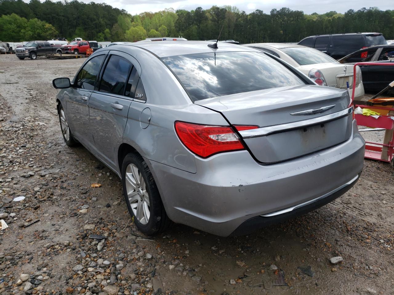 Photo 3 from auction – 2013 CHRYSLER 200 LX with VIN 1C3CCBAB6DN698269