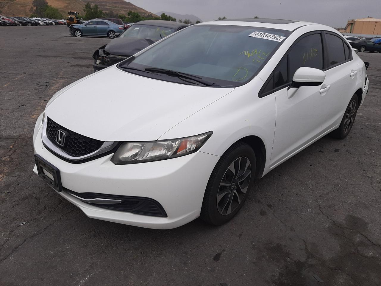 Foto 2 de la subasta – 2014 HONDA CIVIC EX con VIN 19XFB2F86EE258681