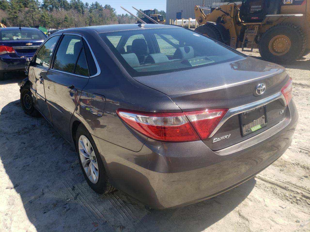 Photo 3 from auction – 2016 TOYOTA CAMRY LE with VIN 4T1BF1FK9GU563925