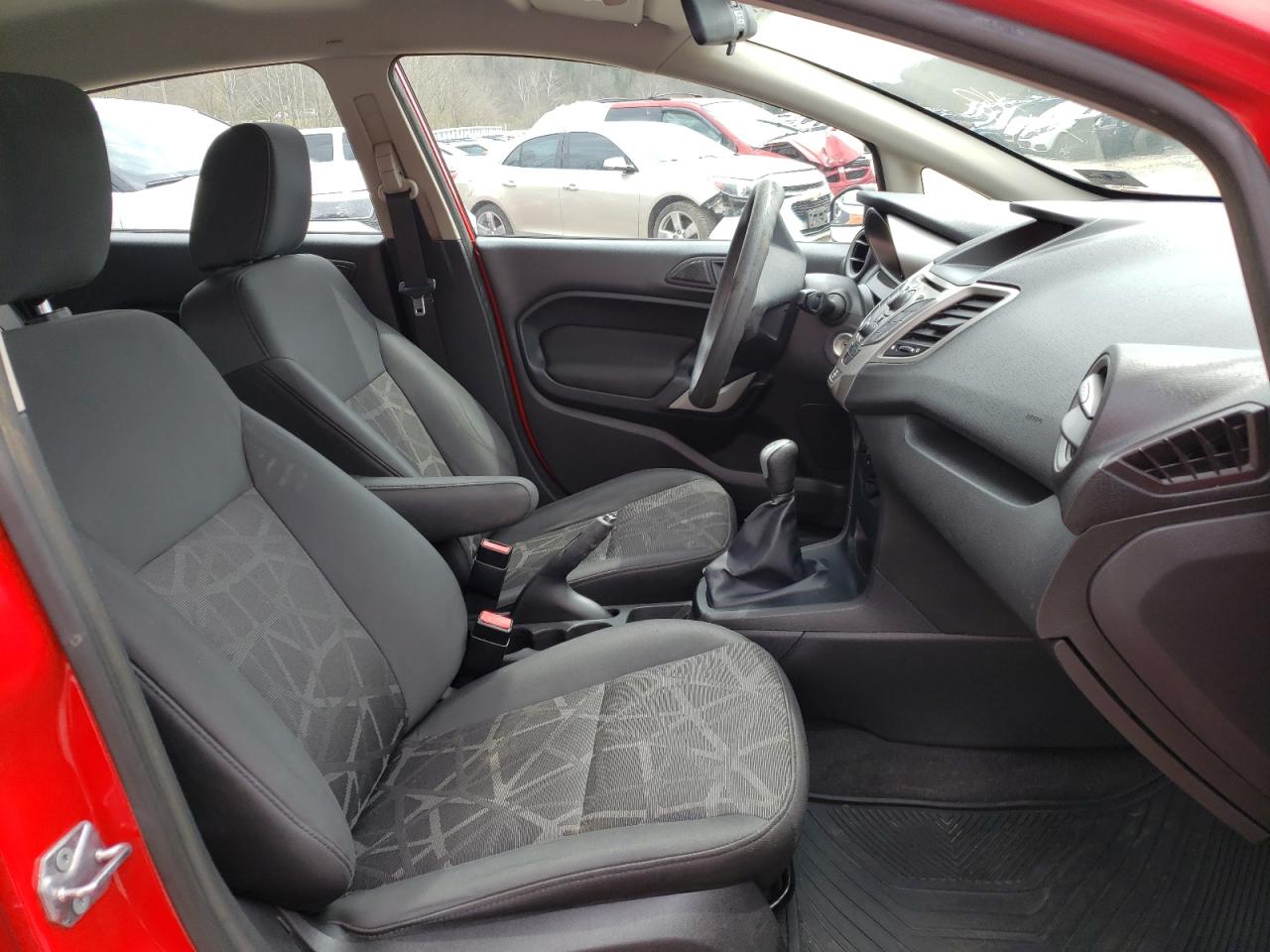 Photo 5 from auction – 2012 FORD FIESTA SE with VIN 3FADP4EJ3CM131453
