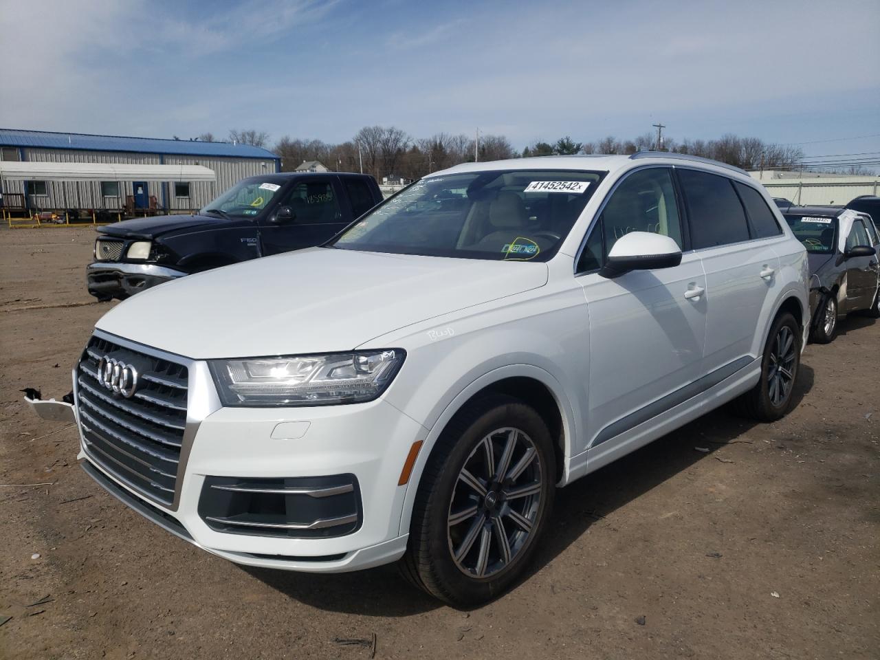 Photo 2 from auction – 2017 AUDI Q7 PREMIUM with VIN WA1LAAF73HD021640