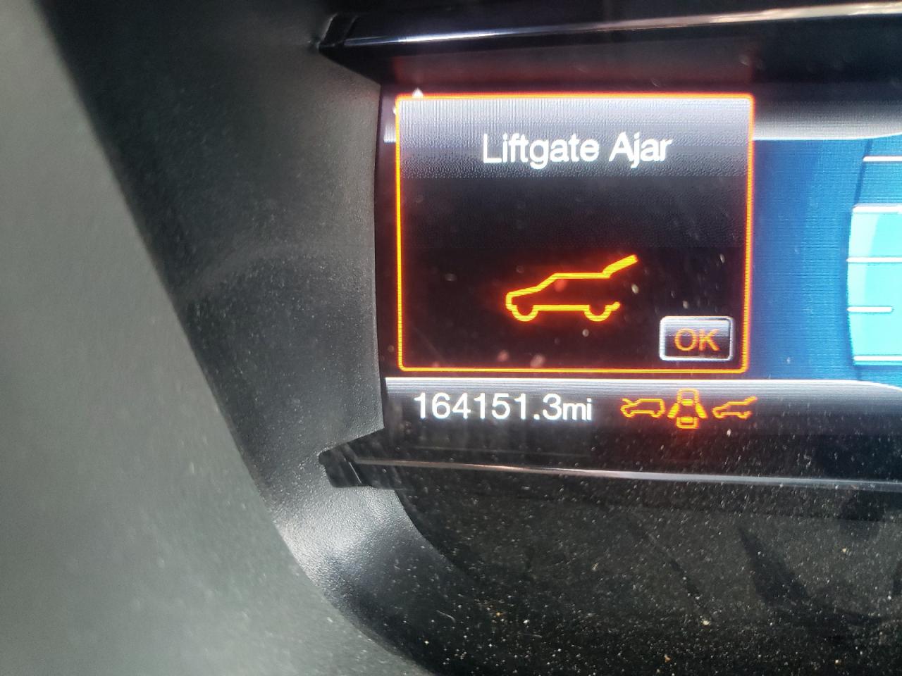 Photo 8 from auction – 2017 FORD EXPLORER X with VIN 1FM5K8D83HGB31369